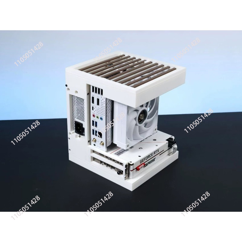 علبة كمبيوتر صغيرة بتصميم ثلاث - مراجعة 3D Printing Case وسعره